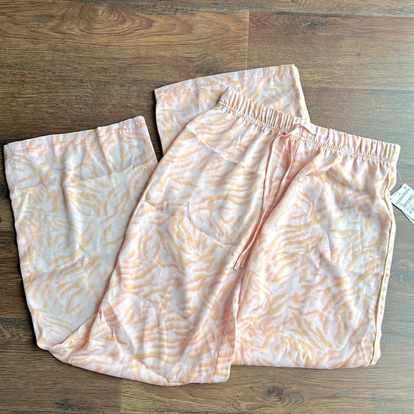 NEW bp Pajama Pants Pink | Satin | Pink Pajama Pants - Picture 2 of 10